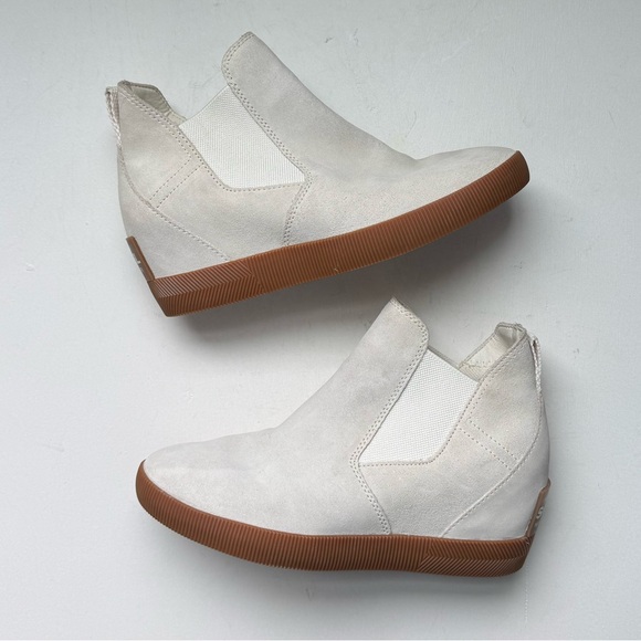 Sorel X Calia Out ‘N About Slip On Waterproof Wedge Booties - Picture 2 of 14